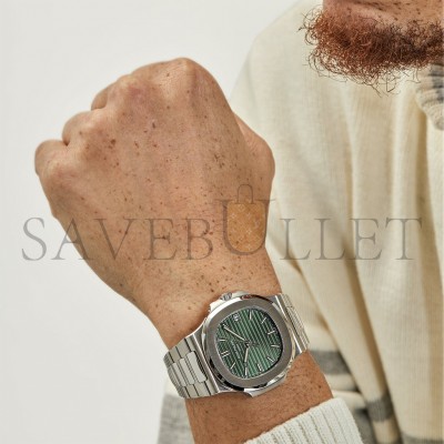 PATEK PHILIPPE NAUTILUS WATCH 5711/1A-014